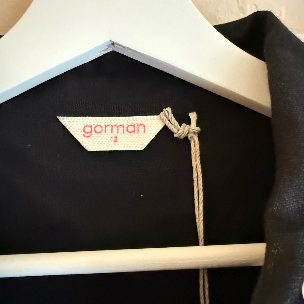 Gorman Black Shirt with White Patterns - Picture 5 of 5